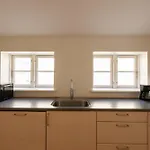 Light-filled 5br Near Tivoli & Stroget For 12 Lägenhet Köpenhamn