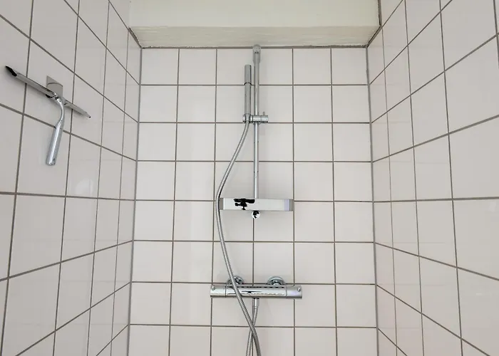 Lägenhet Light-filled 5br Near Tivoli & Stroget For 12 Köpenhamn